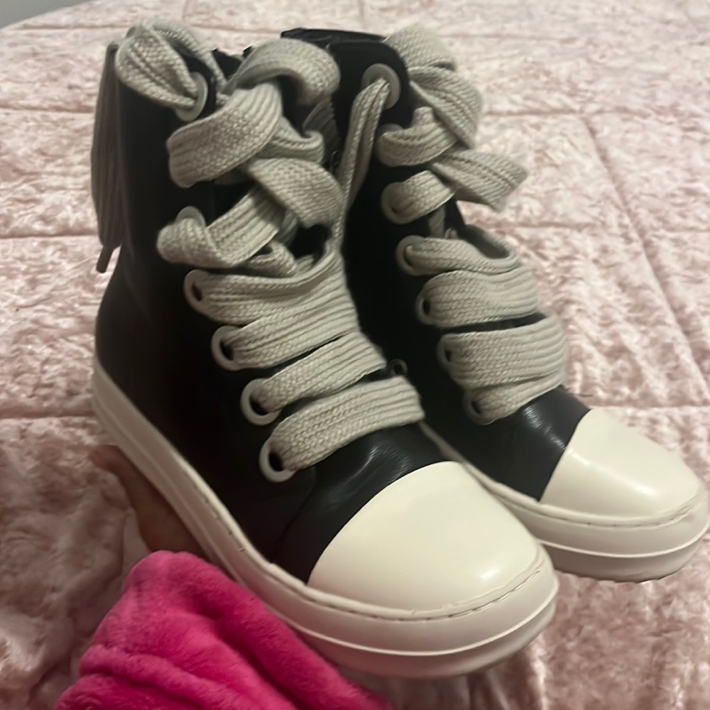 Mid boots